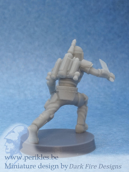 Multipart Melee Crusader (35mm wargaming miniature)