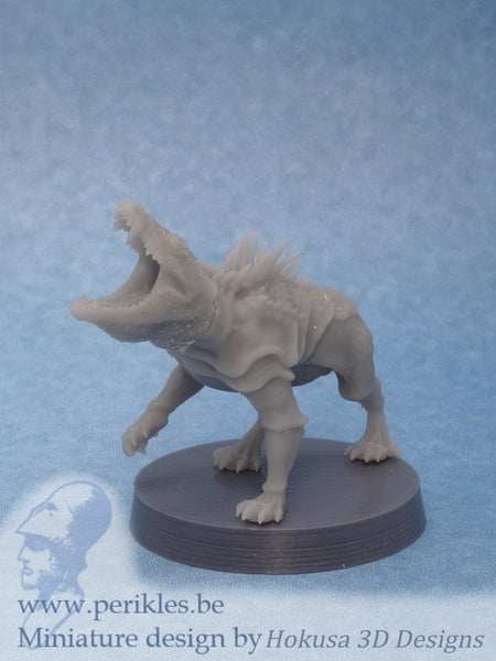 Reptile Dog Pack (5x 35mm wargaming miniatures)