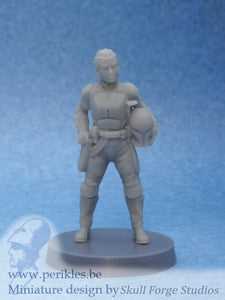 Female Exiled Valkyrie (35mm wargaming miniature)