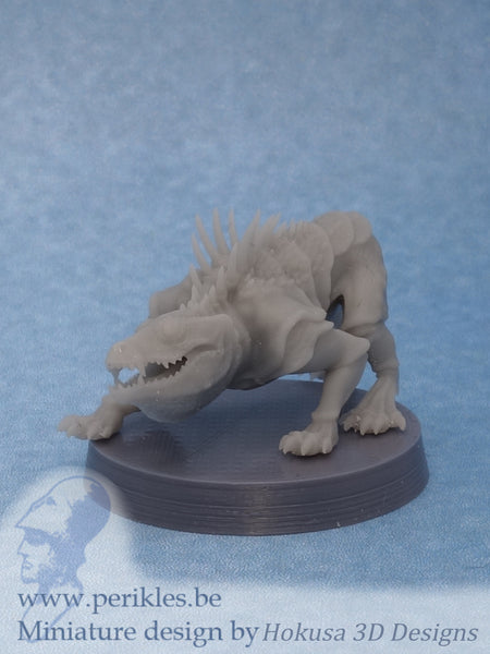 Reptile Dog Pack (5x 35mm wargaming miniatures)