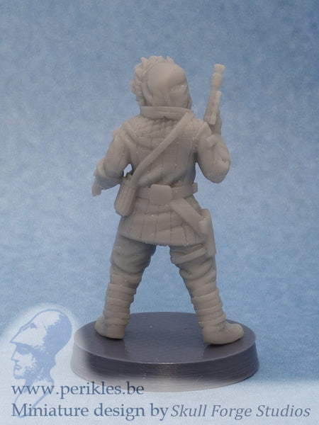 Snowsuit Smuggler (35mm wargaming miniature)