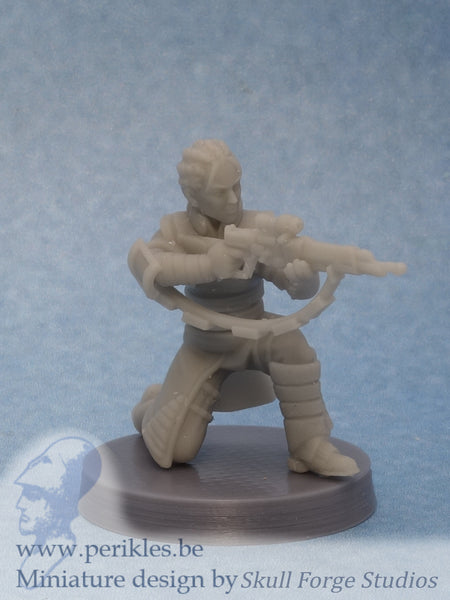 Widowmaker Sniper (35mm wargaming miniature)